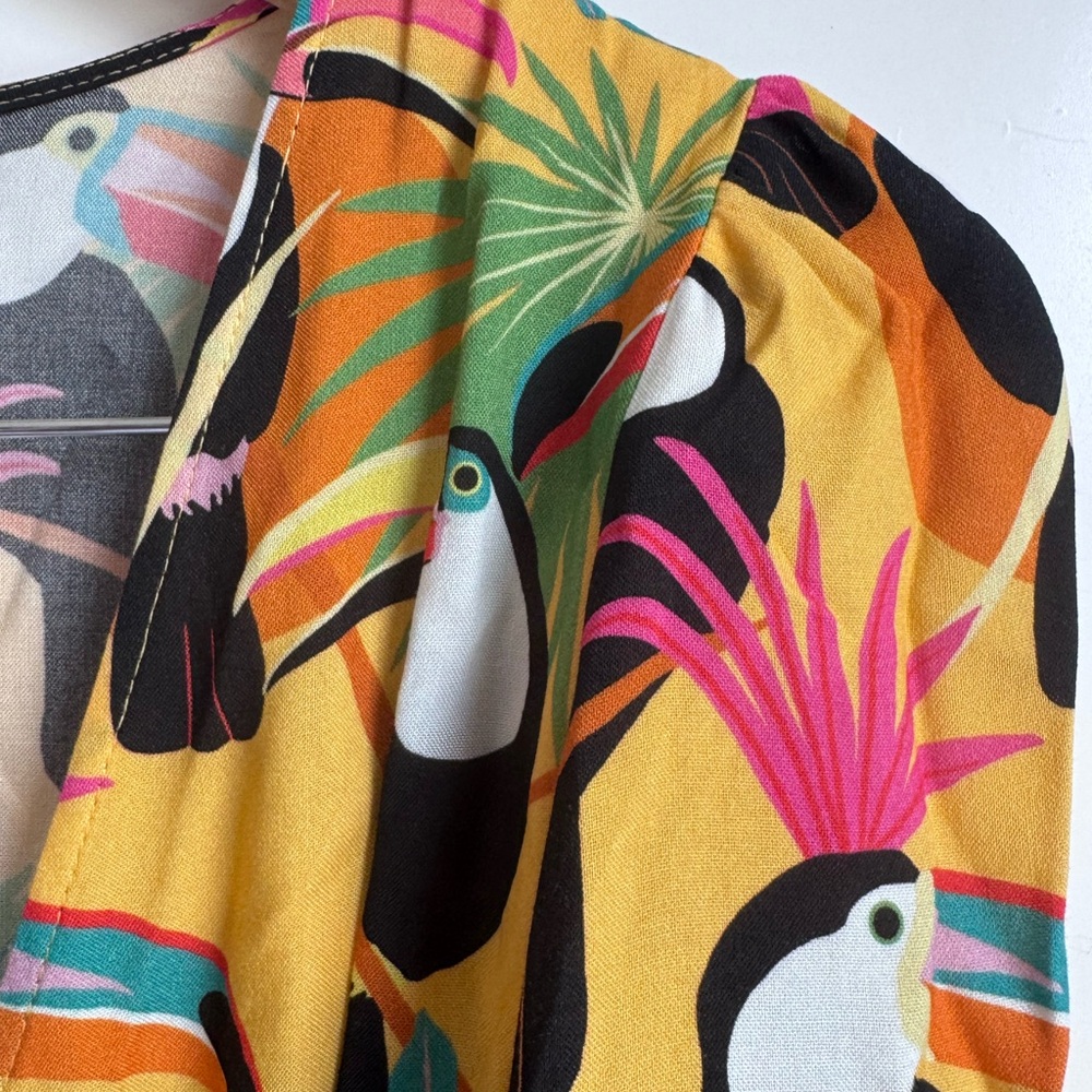 Anthropologie‎ Farm Rio Top Toucan Wrap balloon pull sleeve XS oversized bright - Picture 2 of 11